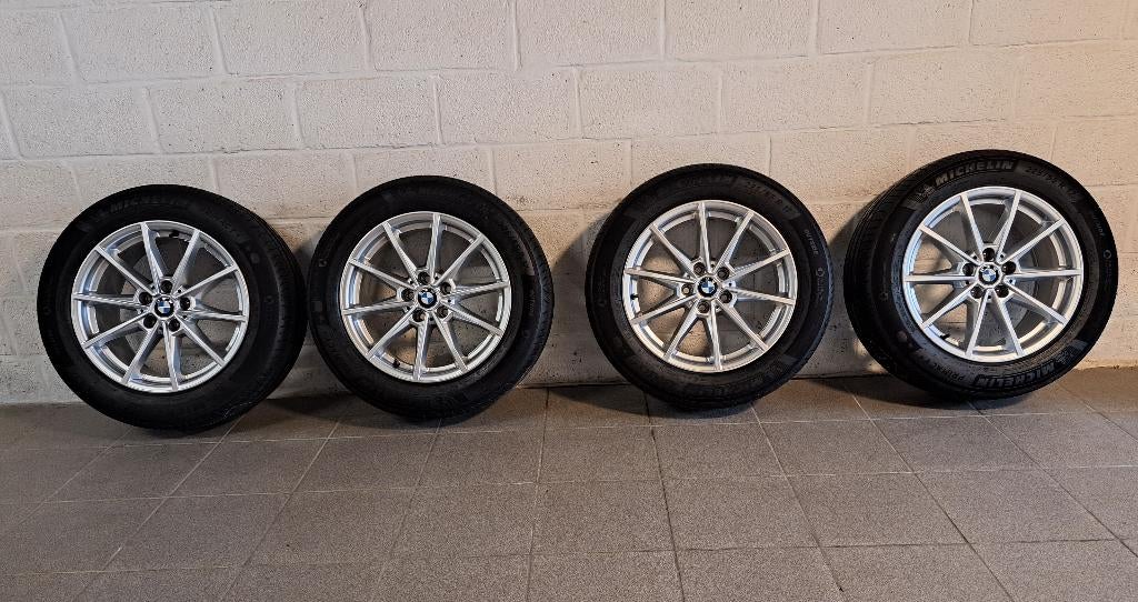 4 ja. NEUVES BMW 17" d'origine + 4  Michelin Primacy  NEUFS, Neuf, Véhicule de tourisme, Pneus été, 17 pouces
