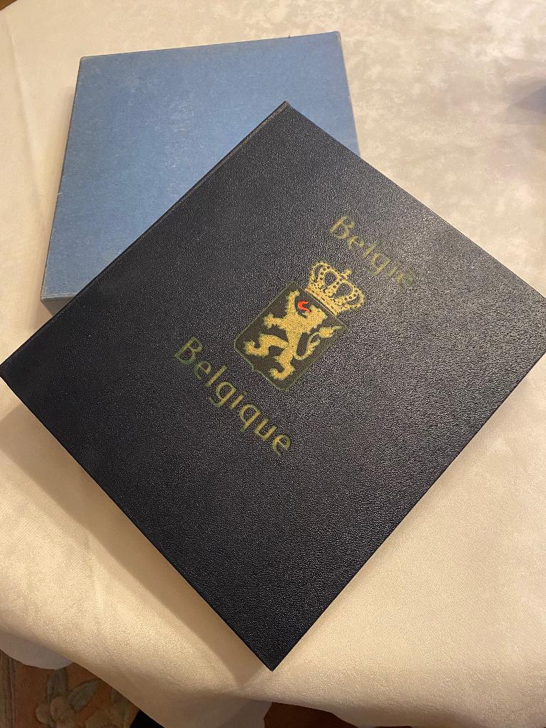 Davo postzegelalbum met bladen 1949 - 1982, Postzegels en Munten, Ophalen of Verzenden