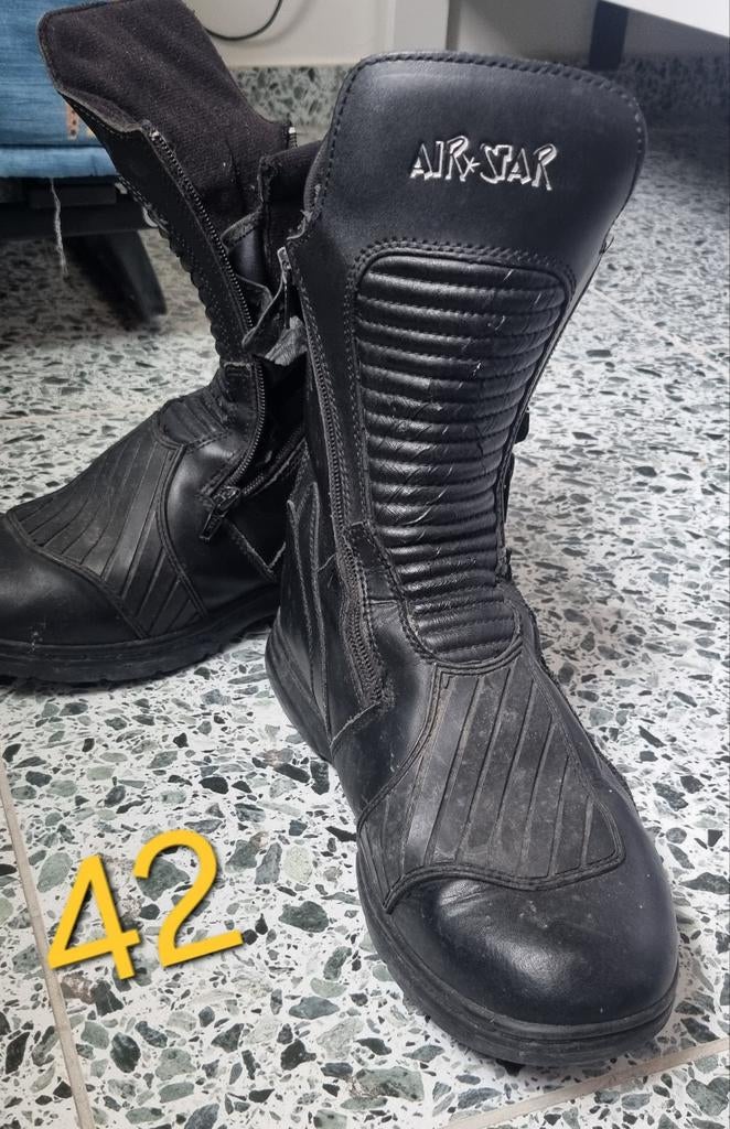 Motorbotten maat 42, Motoren, Ophalen