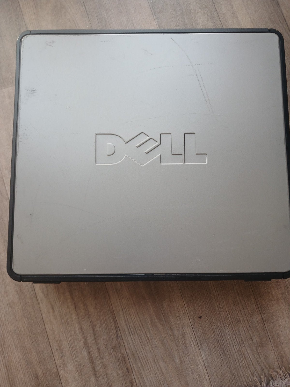 Dell optiplex met videocaart quadro k620 echt sterk voor bas, Computers en Software, Desktop Pc's, Zo goed als nieuw, 2 tot 3 Ghz