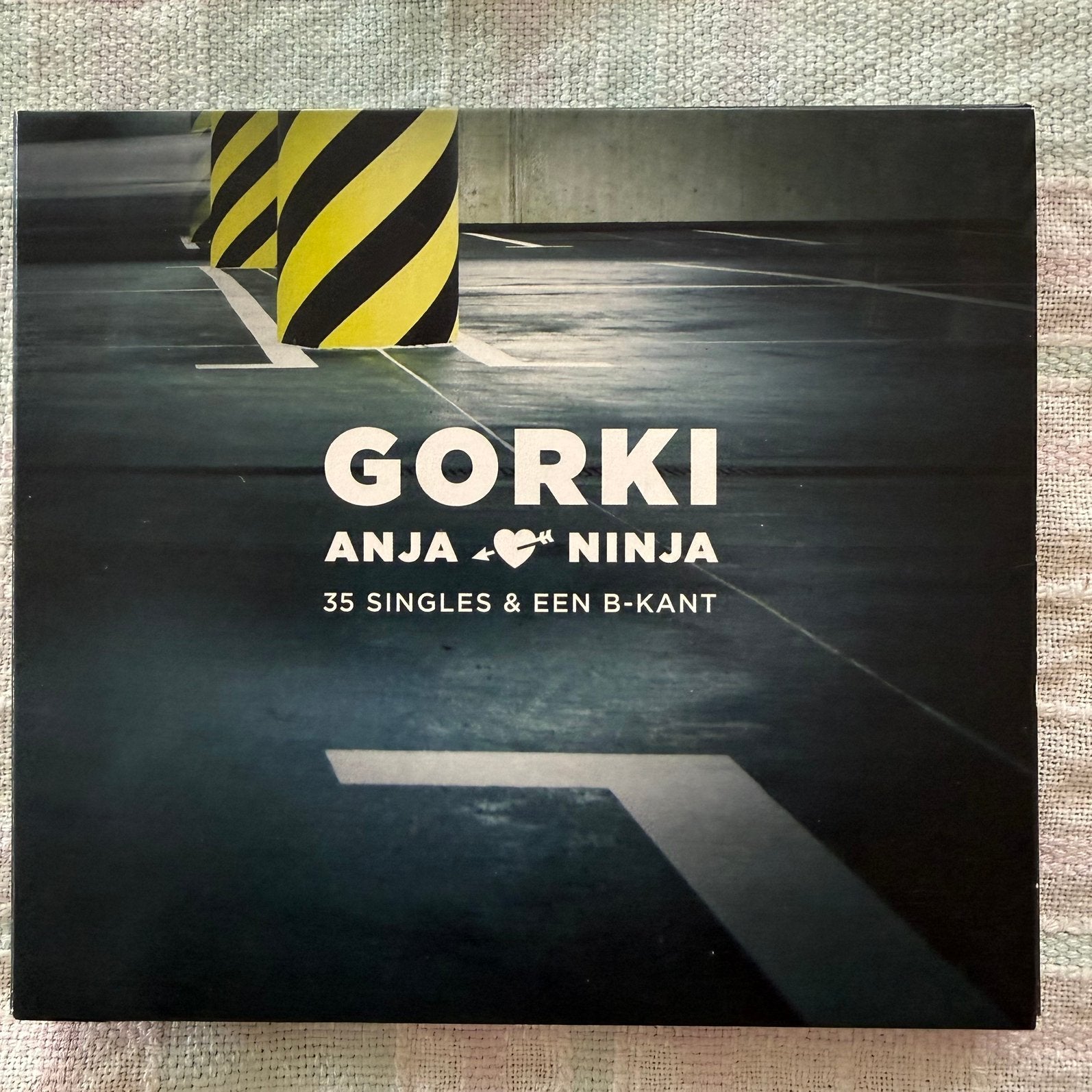 Dubbel cd Gorki, Ophalen of Verzenden, Zo goed als nieuw, Digipak