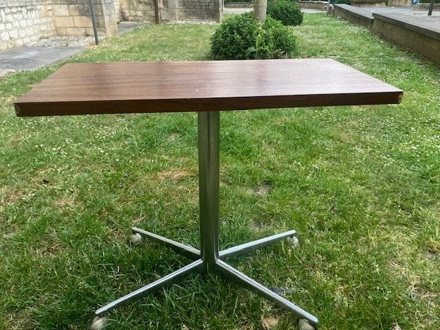 RETRO VINTAGE TV TAFEL SALON TAFEL OP WIELTJES. JAREN 70, Ophalen, Audio en Video