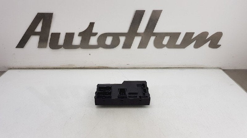 ORDINATEUR VEROUILLAGE CENTRALISE Ford Fiesta 6 (JA8), Henry-Ford-Straße  1
50735  Köln, DE, Ford-Werke GmbH, Kunden@ford.com