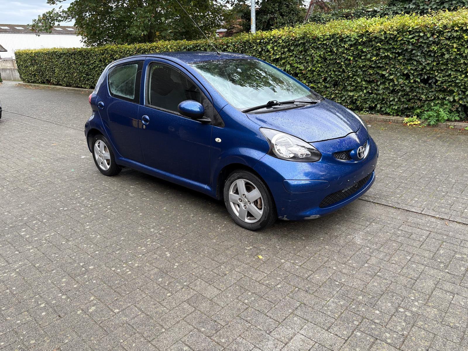 Toyota aygo 1.0 essence, Achat, Boîte manuelle, 5 portes, Particulier