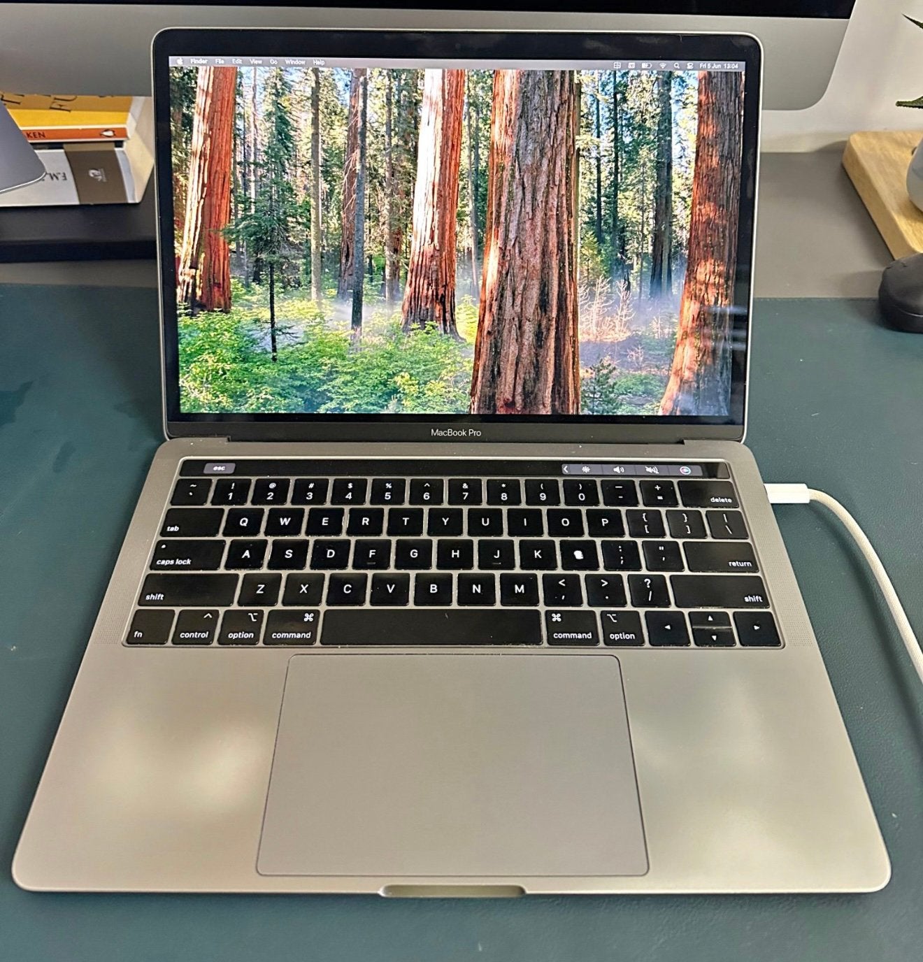 Apple MacBook Pro 13-inch (2019), Informatique & Logiciels, Apple Macbooks, 512 GB, Comme neuf, 16 GB, Enlèvement