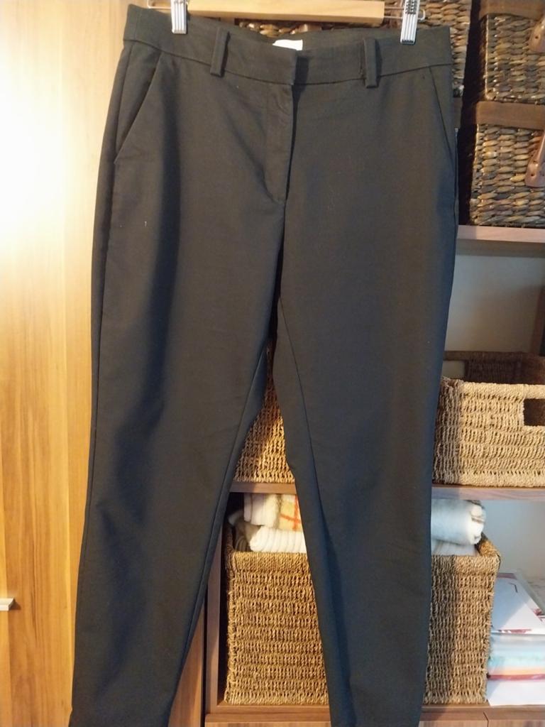 Donkerblauwe broek H&M maat EU maat 42, Kleding | Dames, Ophalen of Verzenden, Maat 42/44 (L)