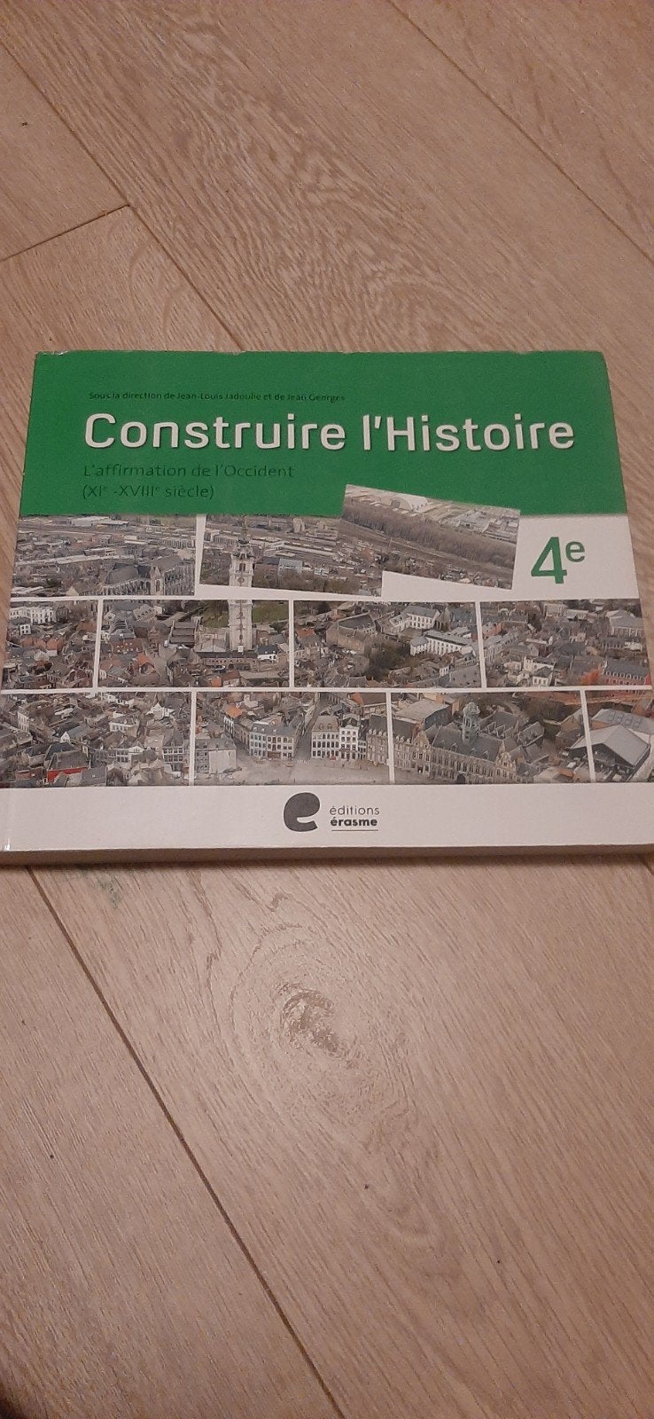 Construire l'histoire, Livres, Enlèvement ou Envoi