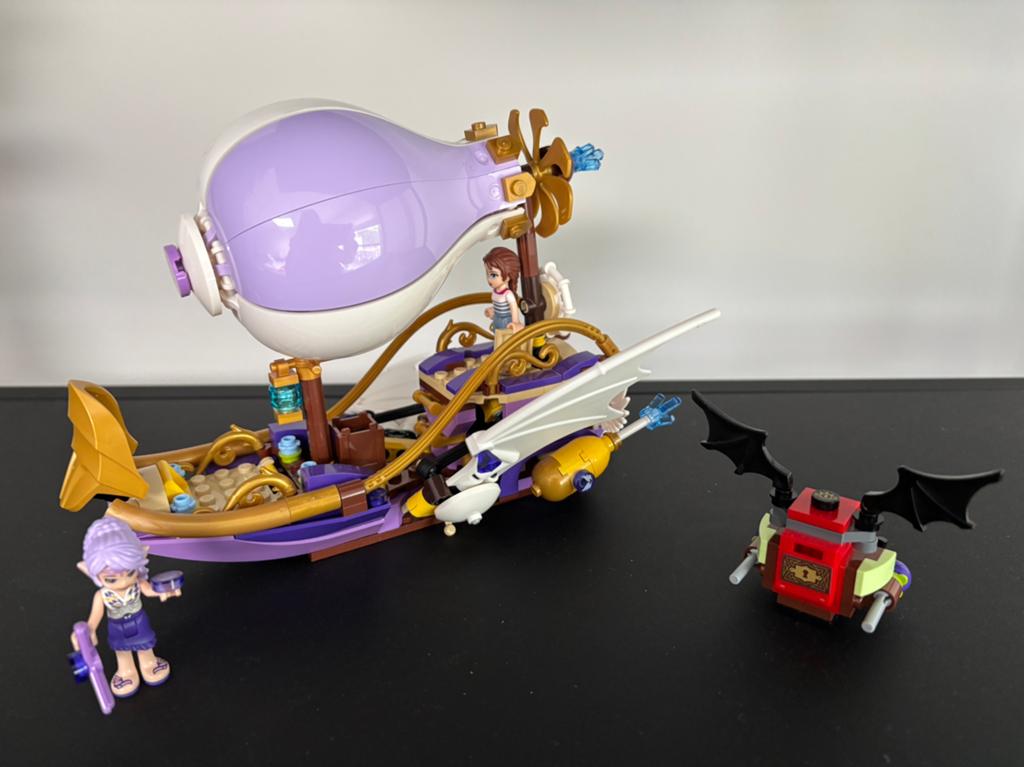 Lego Elves Aira's luchtschip & de jacht op het amulet 41184., Ophalen, Gebruikt, Overige thema's, Lego