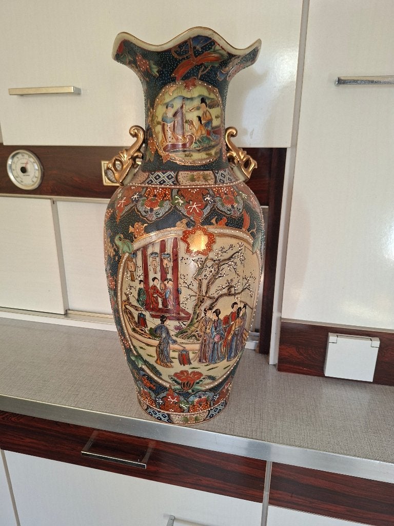 2 chinese vazen, Antiek en Kunst, Ophalen