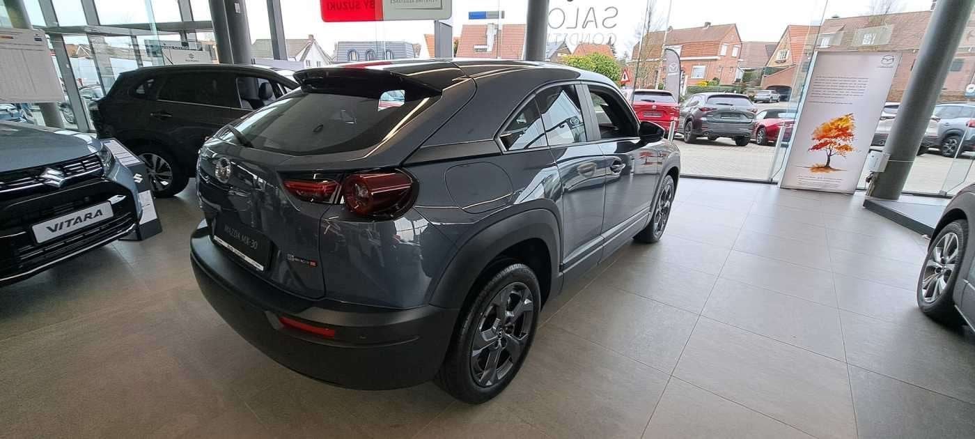 Mazda MX-30 17.8 kWh e-SKYACTIV R-EV Exclusive-Line(125kW, Auto's, Automaat, Gebruikt, Bedrijf, 5 zetels