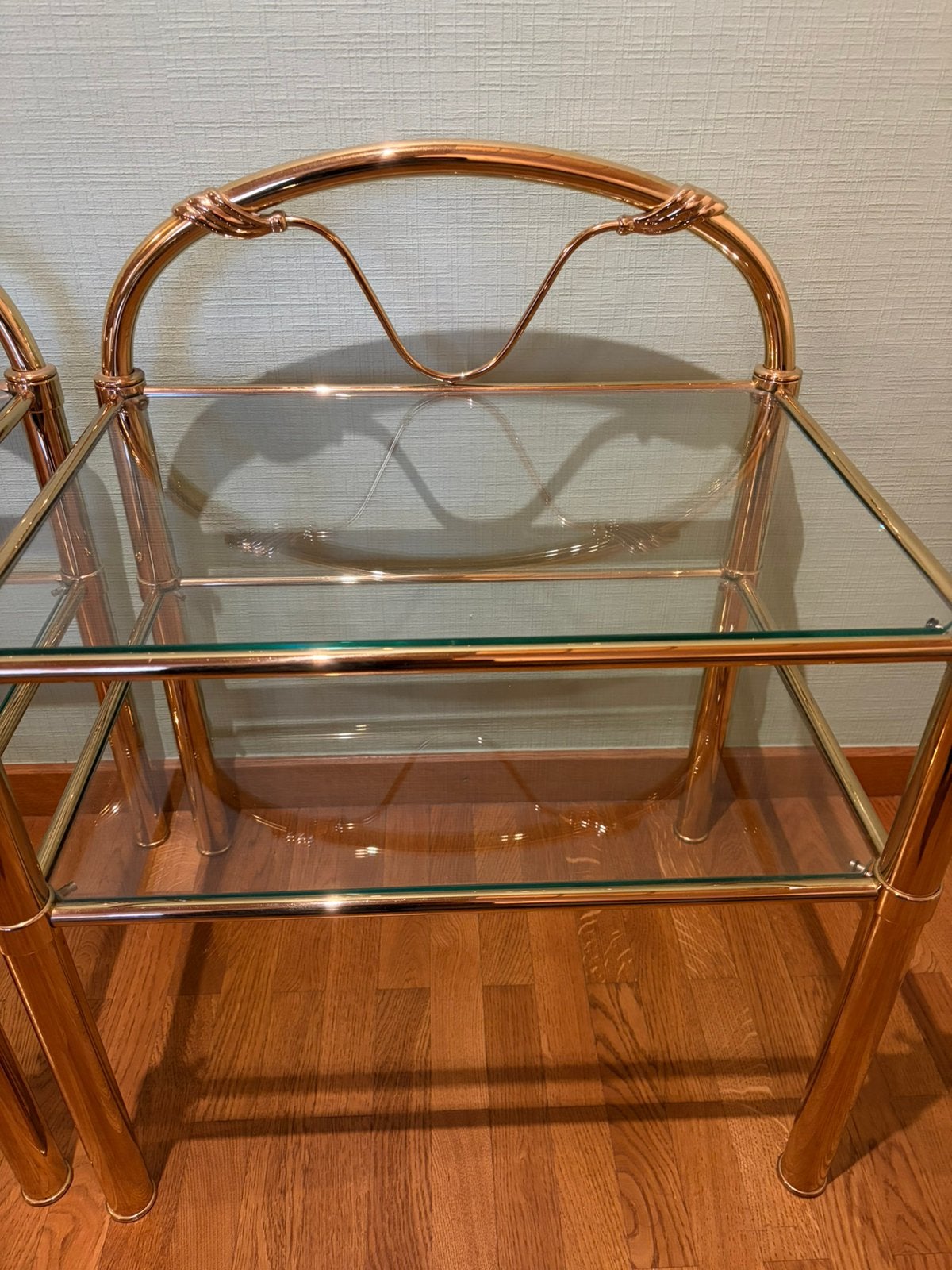 Deux tables de nuit, Maison & Meubles, Chambre à coucher | Tables de chevet, Enlèvement ou Envoi, Comme neuf