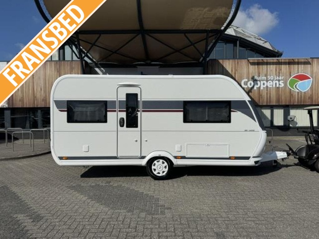 Hobby De Luxe 460 UFE, Jusqu'à 4, Lit dans la longueur, 4 à 5 mètres, Hobby