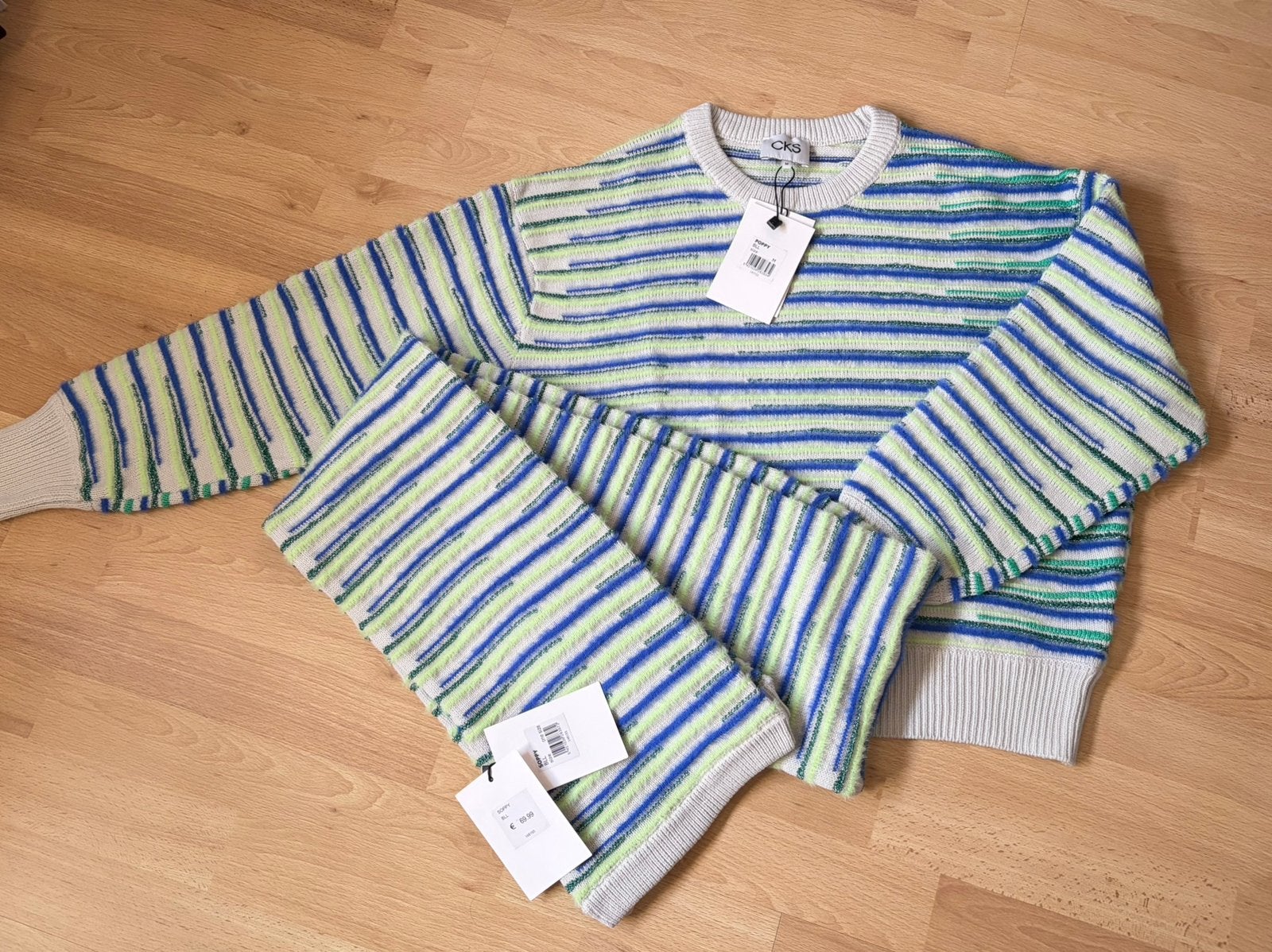 Trui en sjaal CKS, nieuw!, Kleding | Dames, Verzenden, Nieuw, Maat 38/40 (M), Blauw
