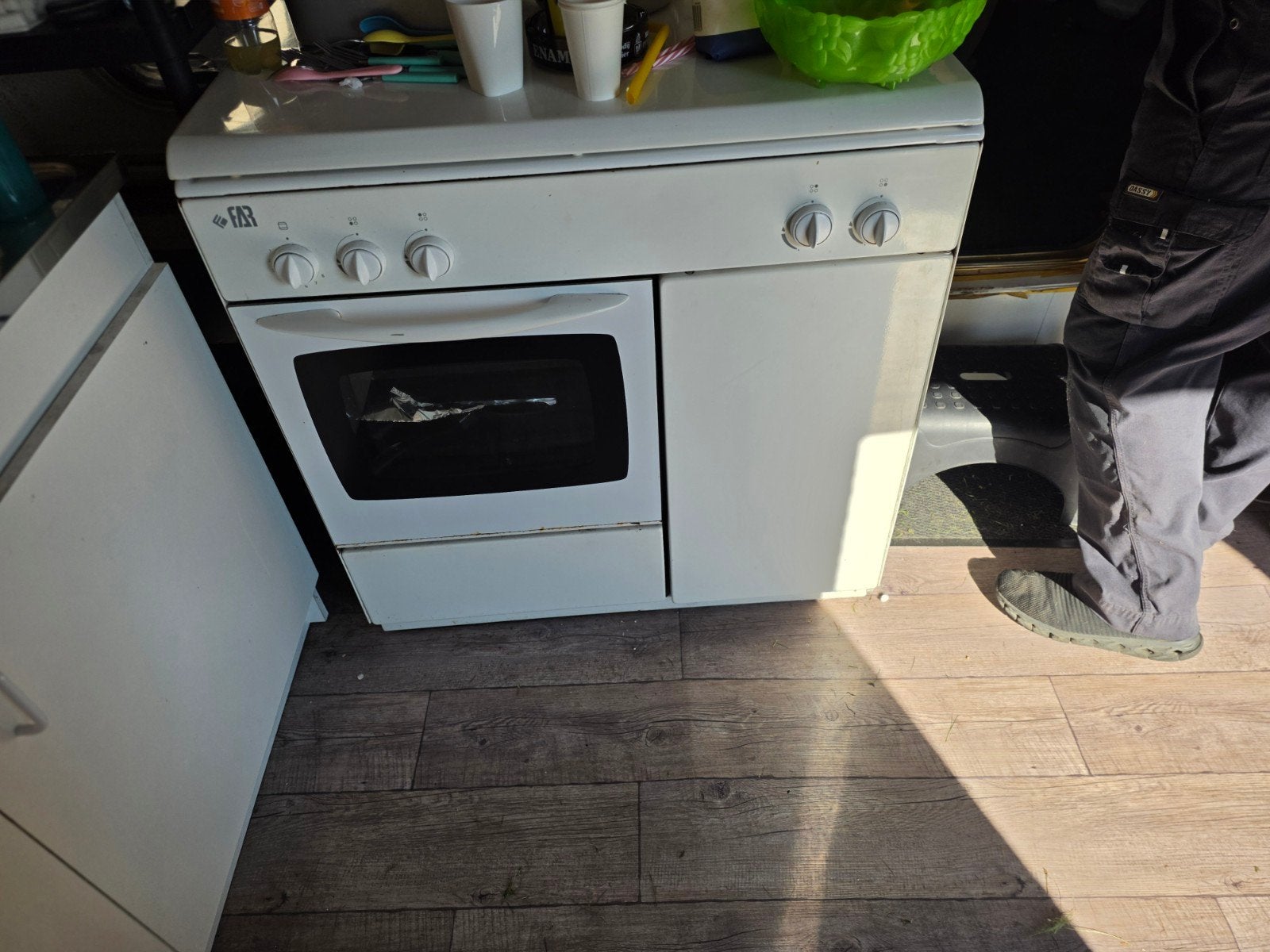 cuisinière au gaz, Electroménager, Gaz, 4 zones de cuisson, Enlèvement, Utilisé
