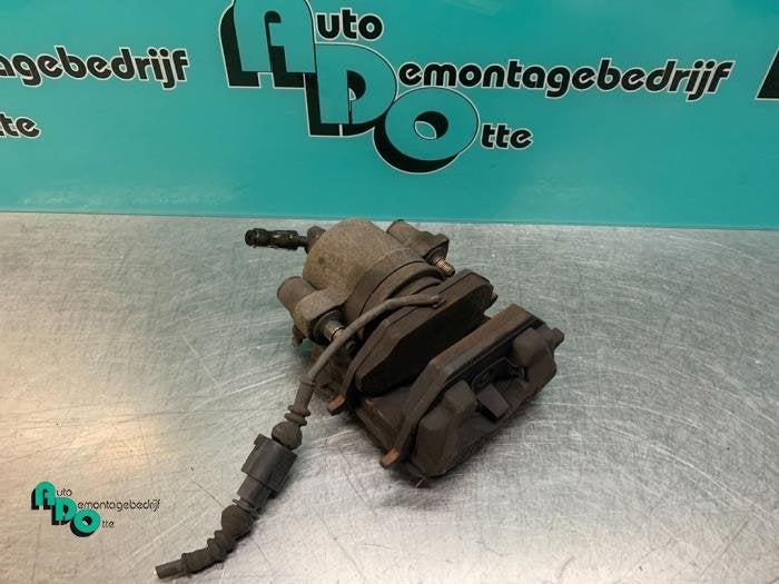 Etrier de frein (pince) avant gauche d'un Volkswagen Golf (G, Volkswagen, -, 3 mois de garantie, Utilisé
