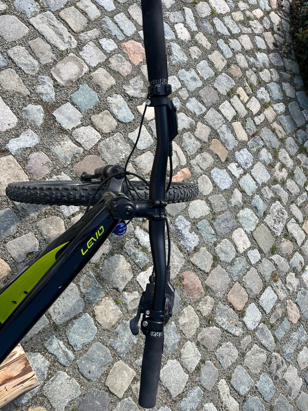 Levo specialized, Enlèvement, Comme neuf