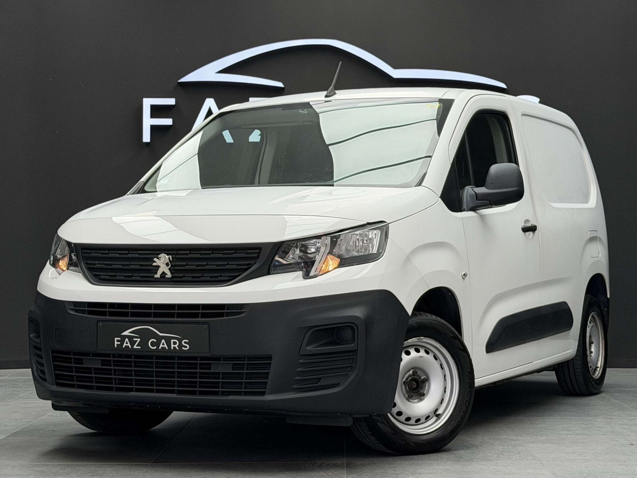 Peugeot Partner 1.6 BlueHDi L1 * 1ER PROP + REGU + CLIM + GA, Autos, Camionnettes & Utilitaires, Entreprise, Achat, ABS, Airbags