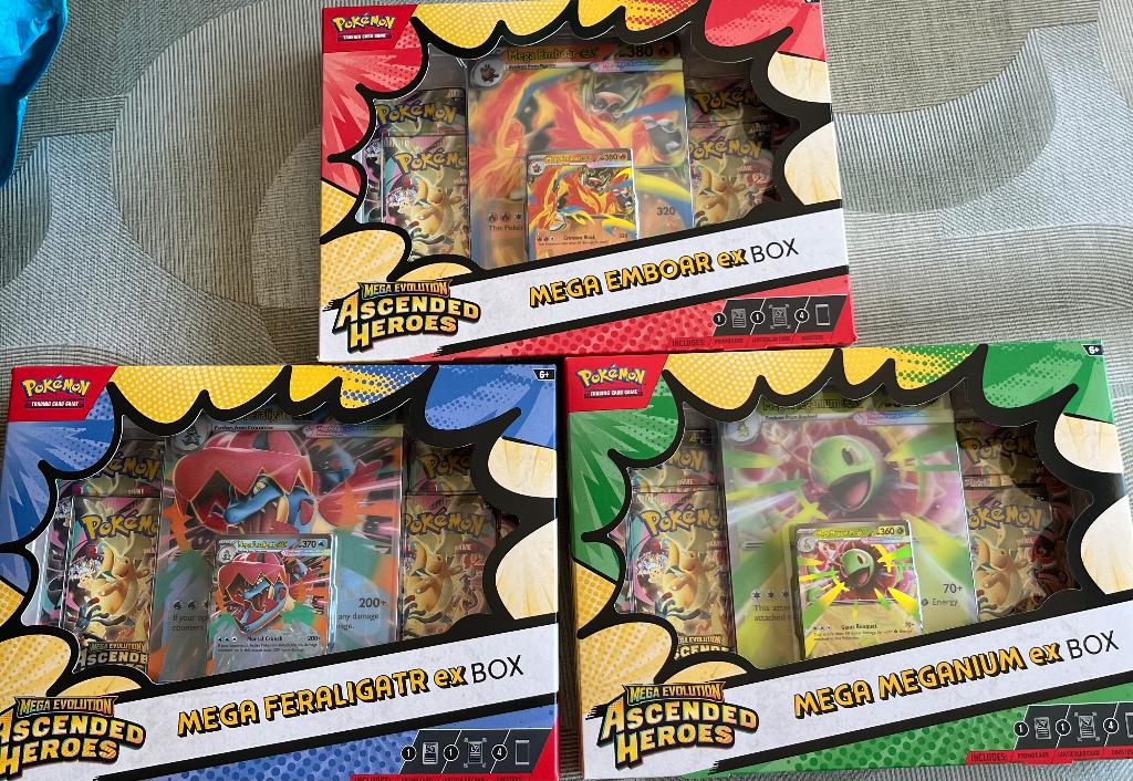 Ascended heroes ex box (set van 3) 4 maal beschikbaar, Enlèvement, Neuf, Booster box, Foil