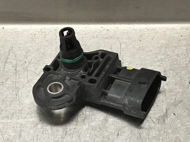 MAP SENSOR Nissan Micra (K14) (|0281006028|), Gebruikt, Nissan