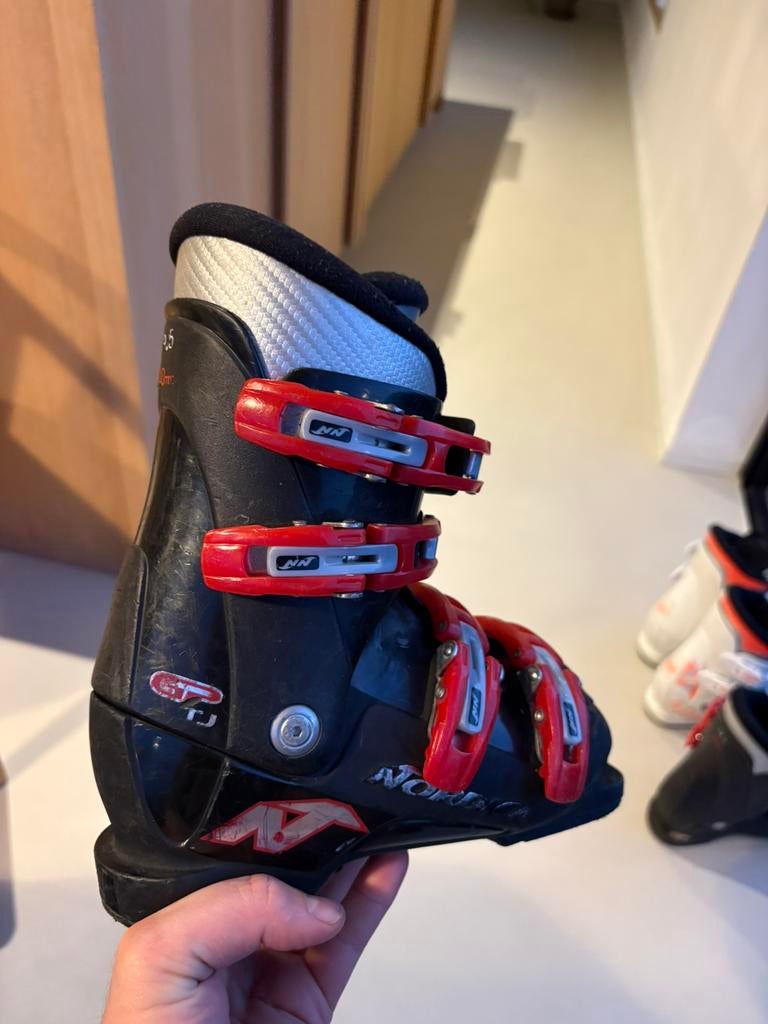 Ski botten kind maat 19,5 = EU 30, Sport en Fitness, Skiën en Langlaufen, Gebruikt, Schoenen, Ski, Ophalen