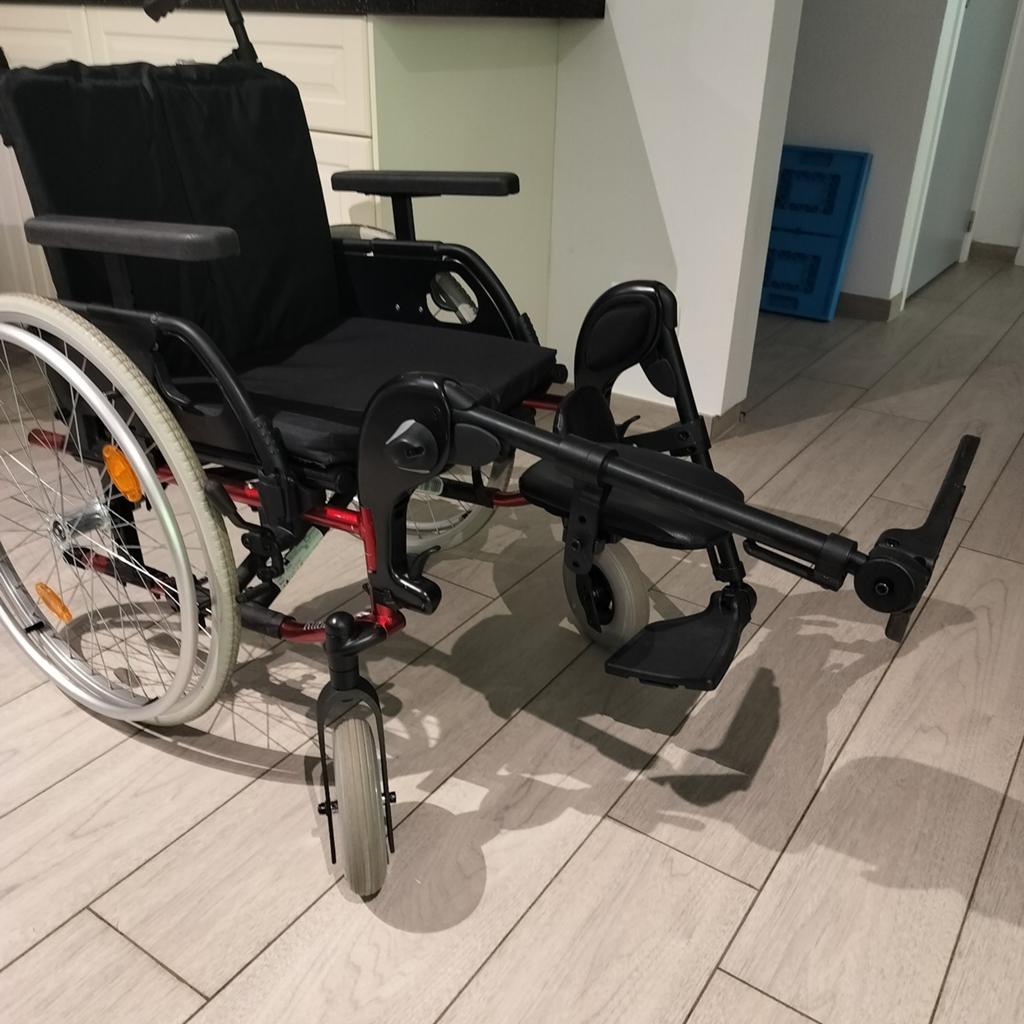 Duw rolstoel weinig gebruikt ( rubix 2  rood ), Diversen, Rolstoelen, Ophalen