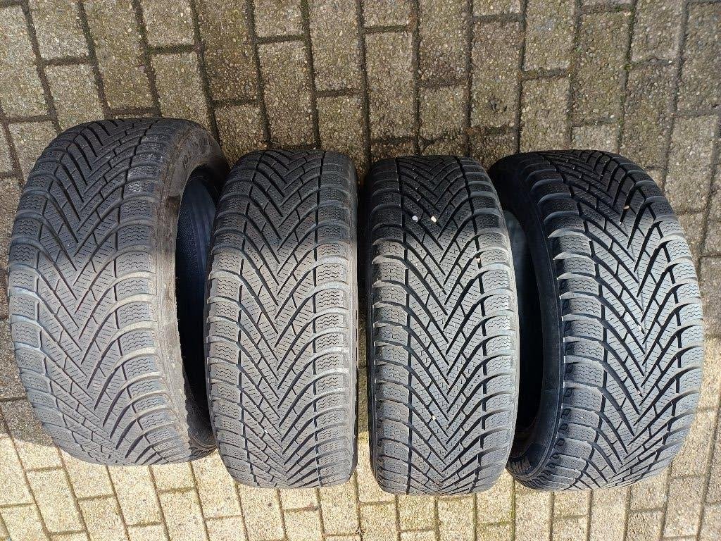 4 x 195 50 15 - Pirelli Cinturato winter (4seasons), Auto-onderdelen, Ophalen, Gebruikt, 15 inch, Band(en)
