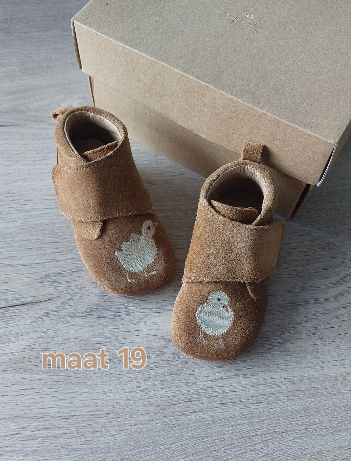 schoentjes maat 19 (met kuikentjes), Ophalen, Schoentjes, Konges slojd, Zo goed als nieuw