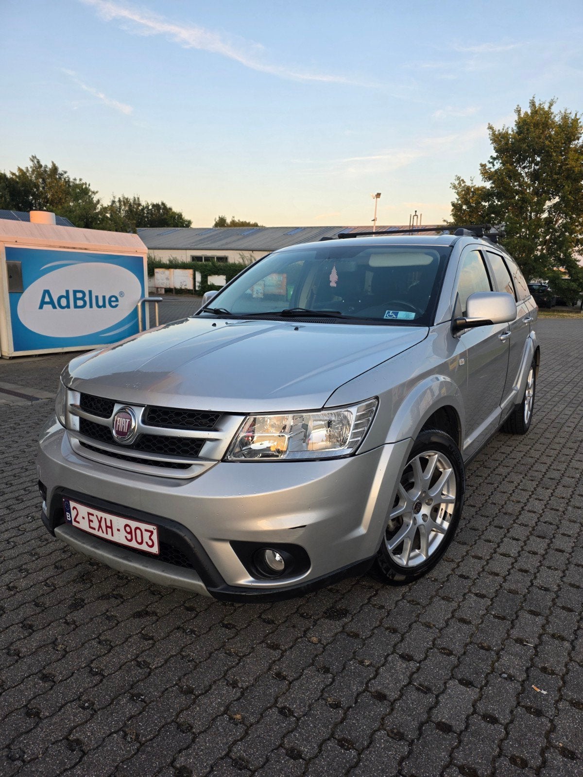 Bonjour, à vendre ma Fiat Freemont en très bon état, 5999€ €, Autos, Fiat, Cuir, Achat, Phares entièrement LED, 7 places