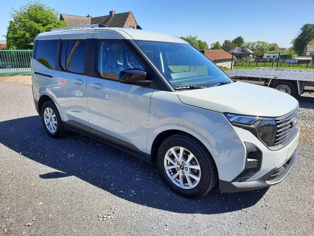 Ford Tourneo courier automaat 5-zit, Auto's, Ford, Euro 6, Bedrijf, 5 zetels, Zilver of Grijs