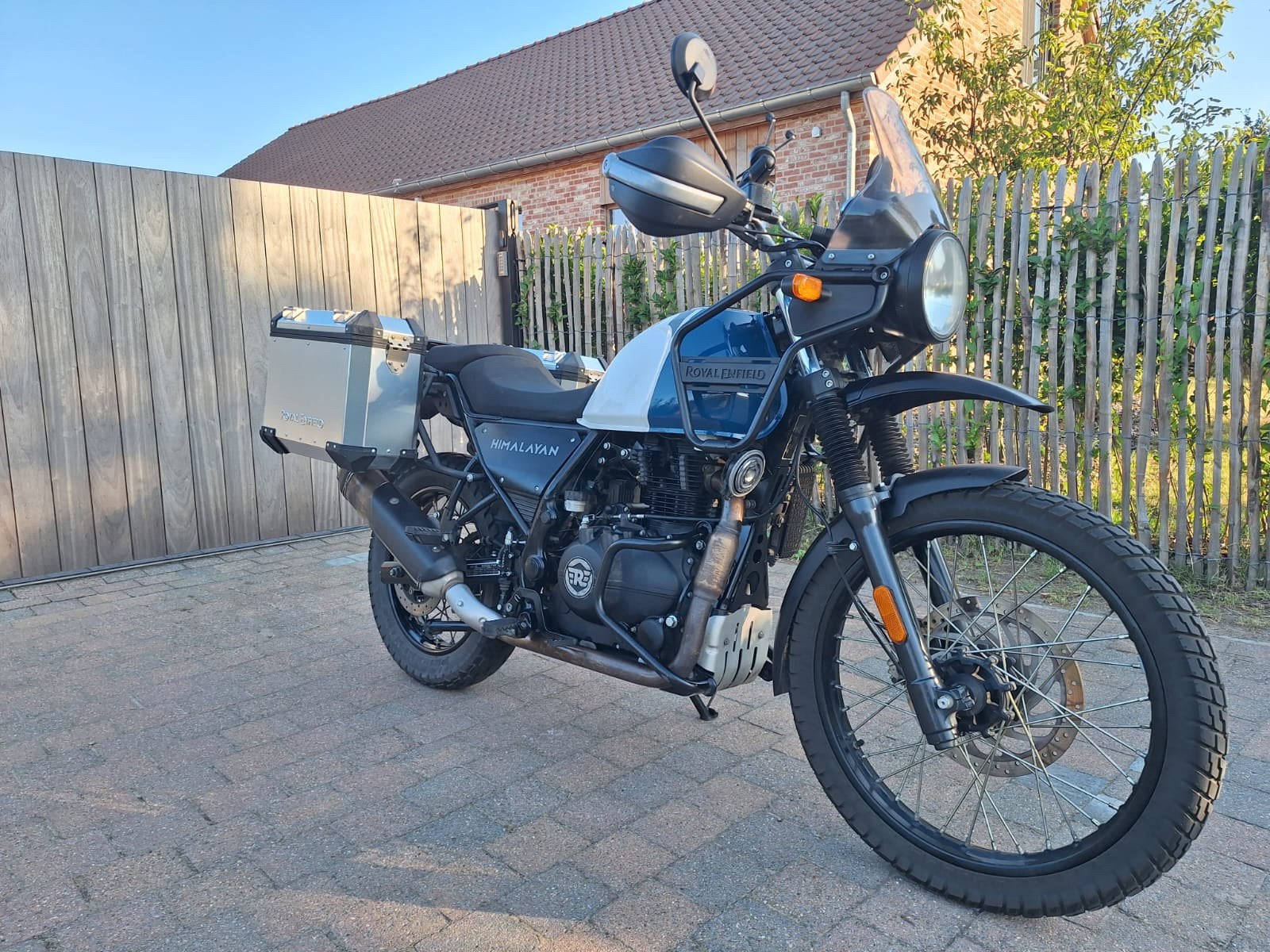 Royal Enfield Himalayan, Gebruikt, Particulier, ABS, Handgeschakeld