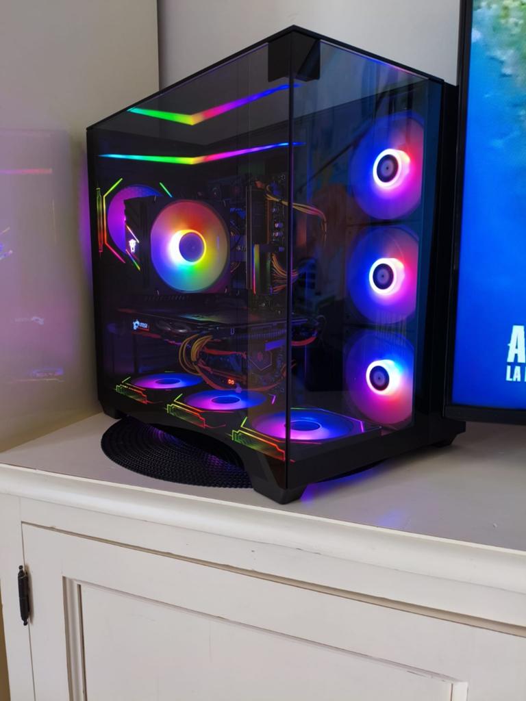 PC Gamer MSI GTX 1070 8GB | 32GB RAM | 4TB SSD + HDD | 1080p, Informatique & Logiciels, 32 GB, Reconditionné, Virtual Reality