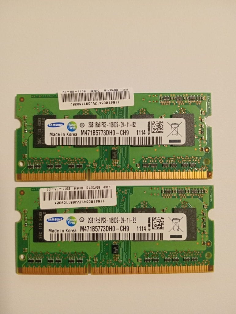 Lot de 2 barrettes RAM portable DDR3 2 Go M471B5773DH0-CH9, Enlèvement ou Envoi, Reconditionné, DDR3, 2 GB