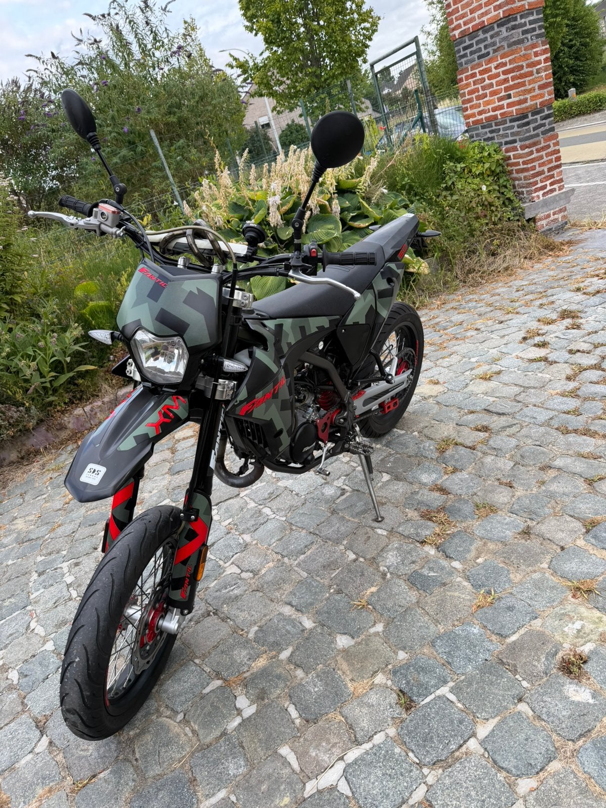 Cros 50cc fantic special edition, Fietsen en Brommers, Ophalen, Zo goed als nieuw