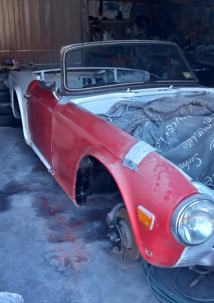 Triumph TR6, Enlèvement, Triumph