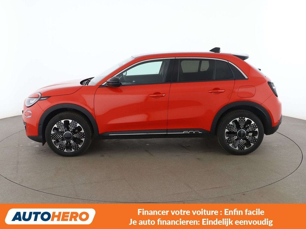Fiat 600 1.2 Mild-Hybrid La Prima (automatique), Autos, Achat, 1280 kg, 109 g/km, Autres couleurs