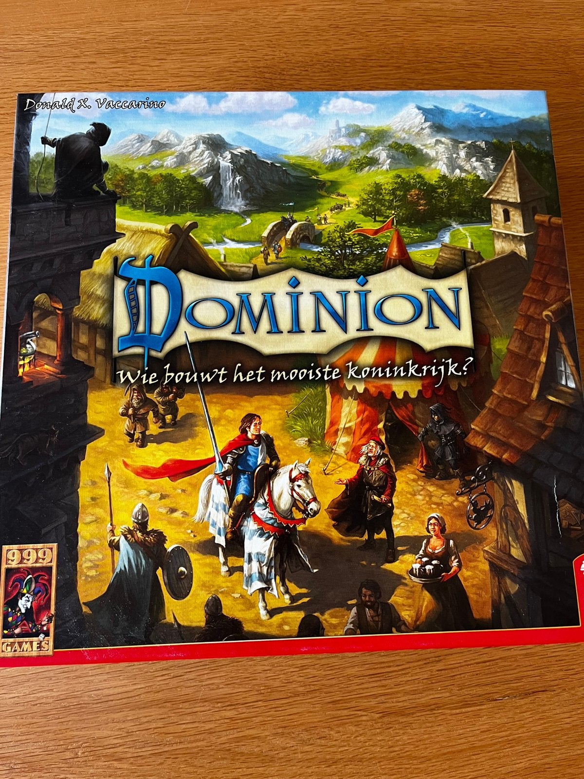 Jeu de société Dominion - 999 jeux, Hobby & Loisirs créatifs, Jeux de société | Jeux de plateau, Enlèvement ou Envoi, Comme neuf