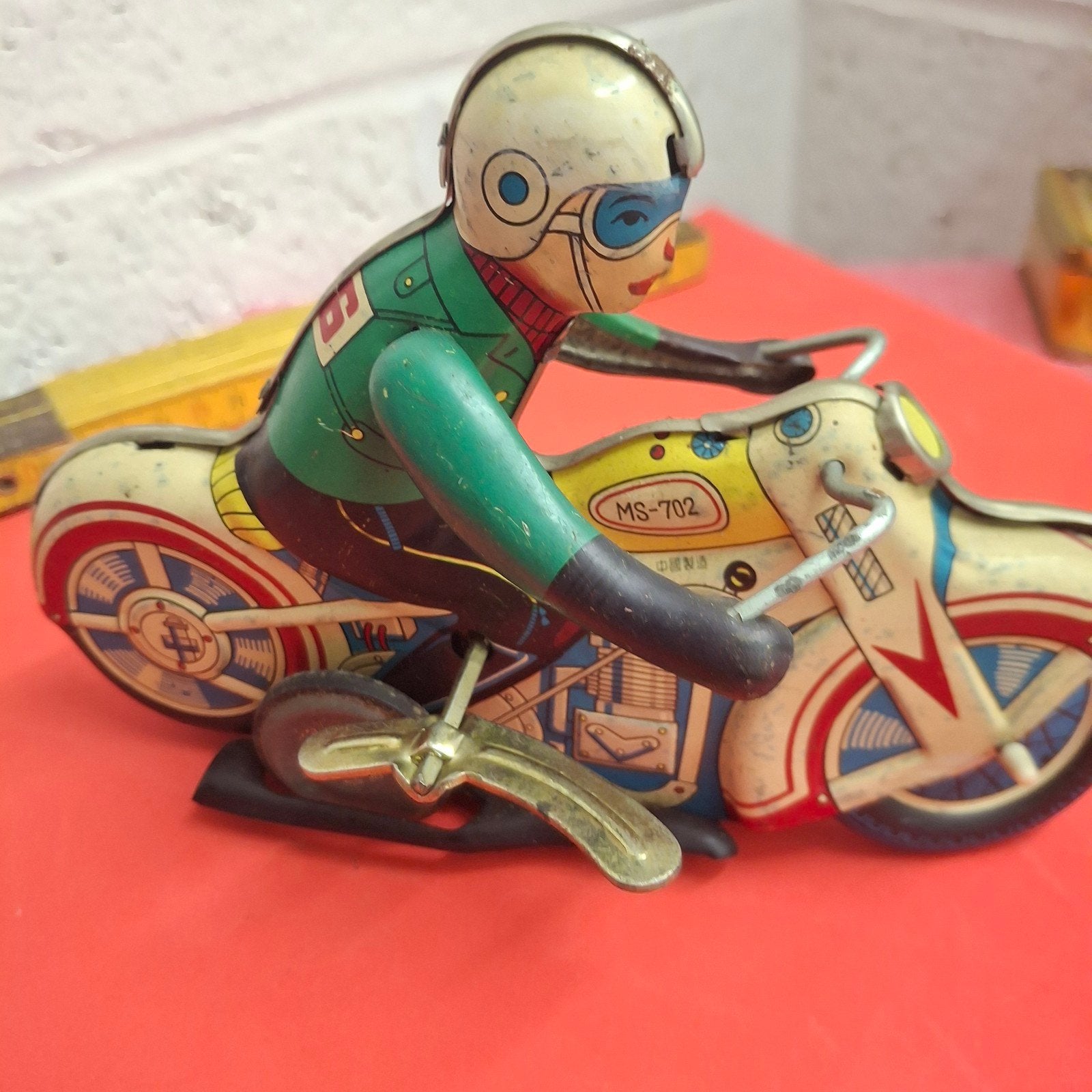 Ancienne moto SFTF pilote n26 jouet de collection en tôle, Enlèvement ou Envoi