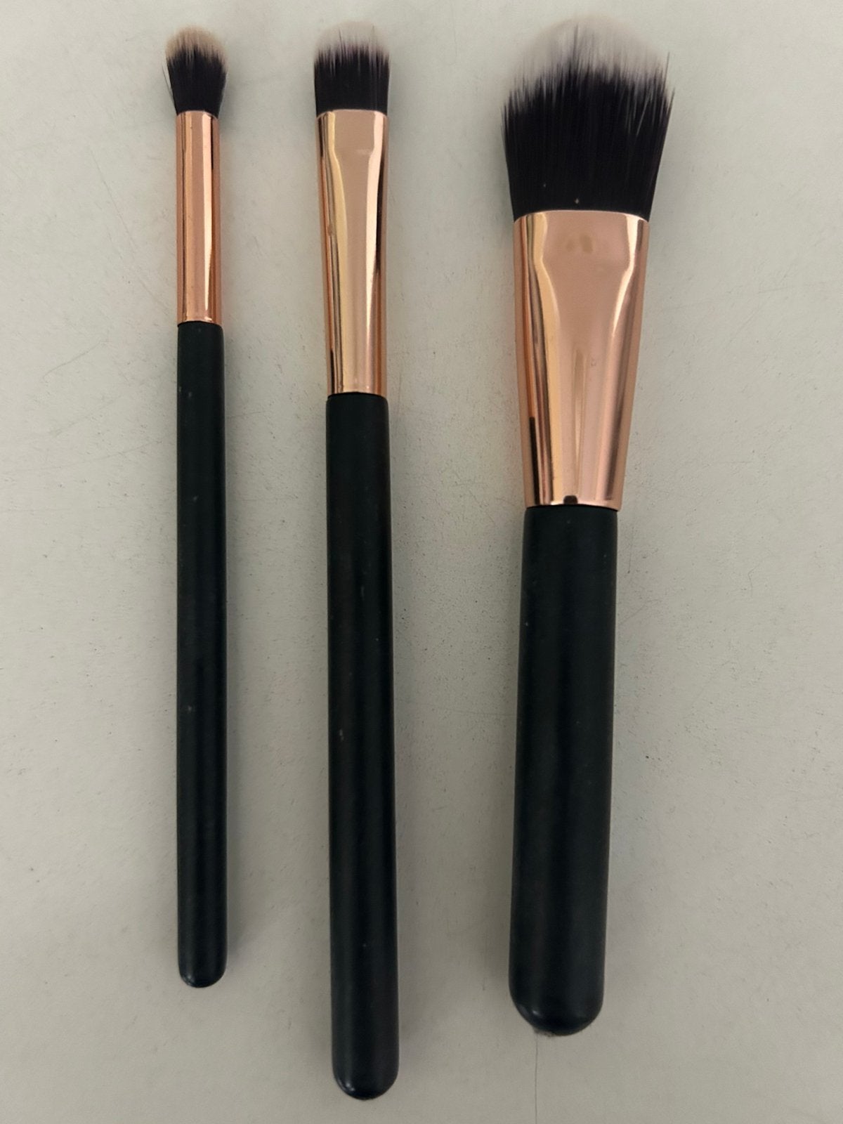 3 pinceaux de maquillage différents pour 6€ NOUVEAU, Enlèvement, Neuf, Maquillage