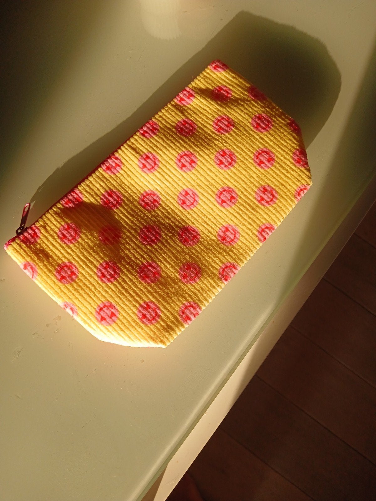 Smiley toiletzak, Handtassen en Accessoires, Ophalen of Verzenden, Nieuw, Geel, Jongen of Meisje