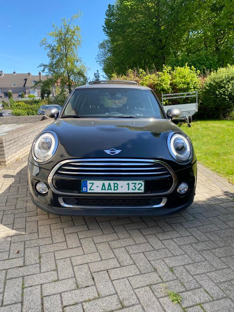 Mini Cooper Seven Sport Edition, Euro 6, Leder en Stof, Zwart, 5 zetels