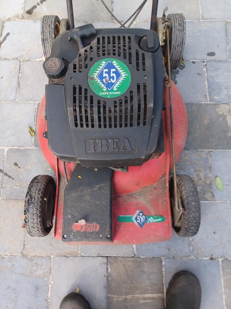 Ibea briggs&straton  5,5 hp grasmaaier, Tuin en Terras, Grasmaaiers, Ophalen