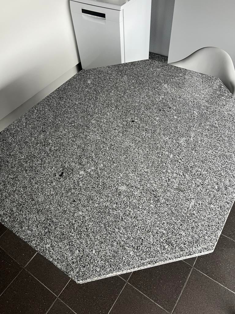 Natuursteen tafel, Ophalen