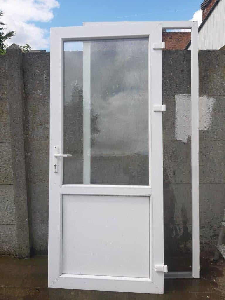 Porte PVC blanche vitrée – bon état, Bricolage & Construction, 75 à 150 cm, Enlèvement, Utilisé, Autres types