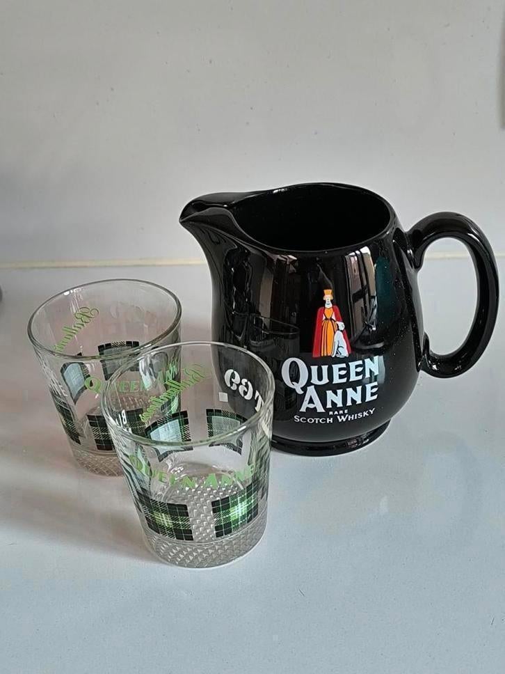 Queen Anne, whisky karaf en 2 glazen, Antiek en Kunst, Ophalen of Verzenden