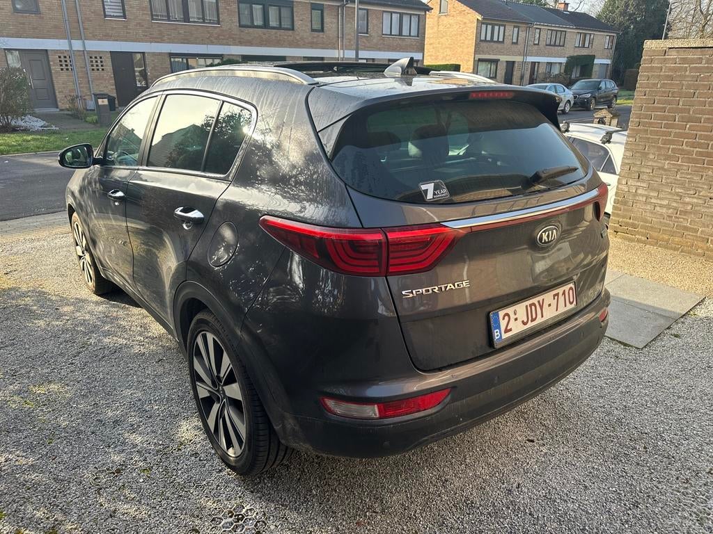 Kia sportage 2018 Automatique Full options, Cuir, Argent ou Gris, Achat, Euro 6