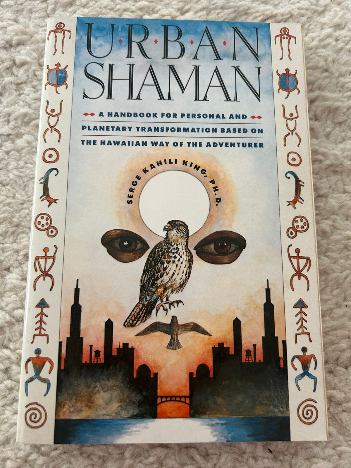 Serge Kahili King - Urban Shaman, Boeken, Ophalen, Zo goed als nieuw, Overige onderwerpen, Serge Kahili King