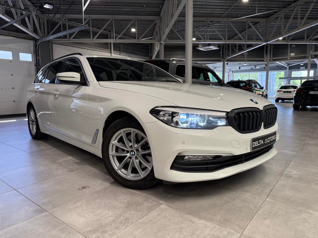 BMW 520 - G31 - 2019 model - 190pk - Automaat, Auto's, BMW, Automaat, Zetelverwarming, Te koop, Elektrisch