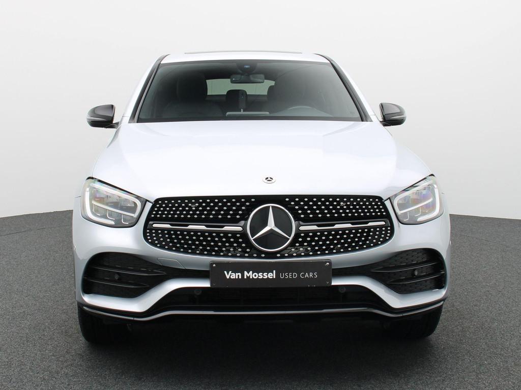 Mercedes-Benz GLC 300 de 4M Coupé + AMG LINE + PANORAMISCH, Auto's, Automaat, 14 kWh, 4 cilinders, Bedrijf