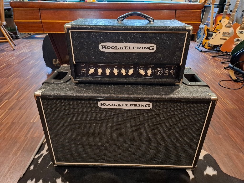 Kool & Elfring super 7 + 2x12 cabinet + covers + foodswitch, Muziek en Instrumenten, Ophalen of Verzenden, Zo goed als nieuw