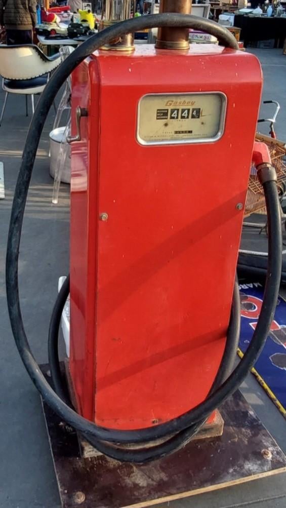Ancienne pompe essence gaz boy usa, Enlèvement